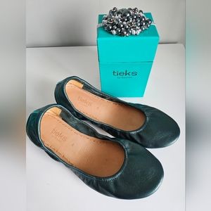 Tahitian Pearl Tieks